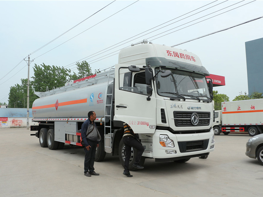 �|�L����ǰ�ĺ�ˣ�25����CLW5310GYYD5�\��܇